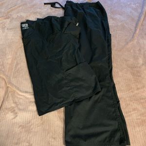 Cherokee 5x Scrubs Set
